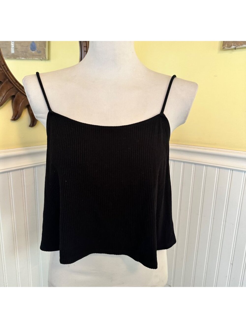 Reformation Black Ribbed Spaghetti Strap Cropped Tank Top 16" Length 18" Bust
